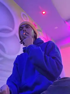 Onlyjishan online show from January 11, 4:57 pm