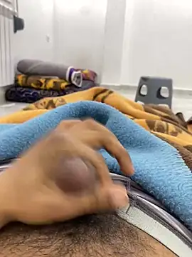 Lahcene online show from December 19, 10:07 pm