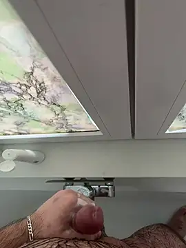 Snapshot of Loco42- chatting on January 20, 1:32 pm Loco42- online show from January 20, 1:32 pm