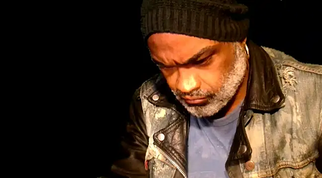 sinnernoir online show from December 28, 11:16 pm