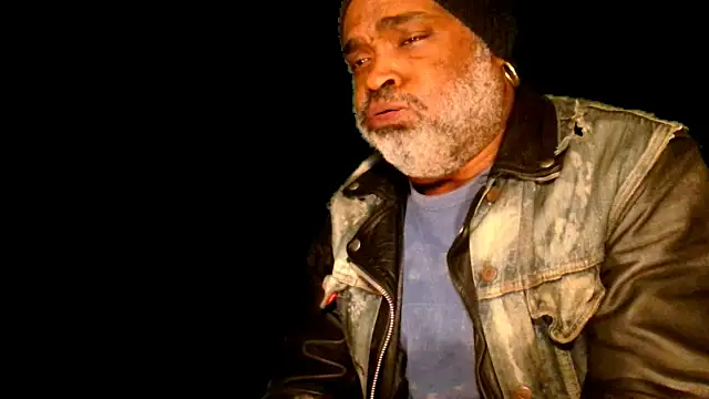 sinnernoir online show from December 25, 9:43 pm