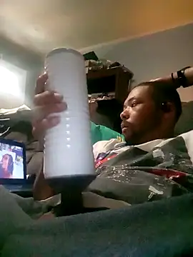 Snapshot of Creationmonster0 chatting on September 18, 1:46 pm Creationmonster0 online show from September 18, 1:46 pm