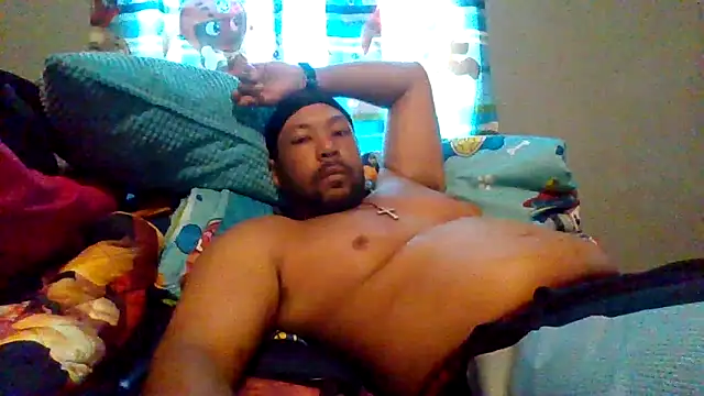 Snapshot of Creationmonster0 chatting on October 21, 6:33 pm Creationmonster0 online show from October 21, 6:33 pm