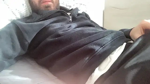 93moro online show from January 8, 9:47 am