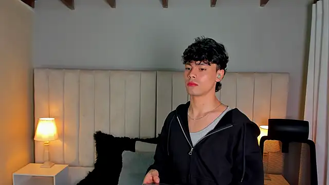 Dammon Stallion online show from March 18, 11:33 am