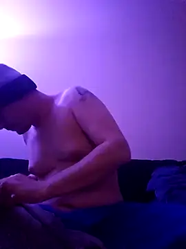 cmichaelxxx online show from December 16, 11:22 am