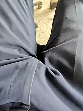 Snapshot of bananadick____ chatting on December 23, 8:44 am bananadick     online show from December 23, 8:44 am