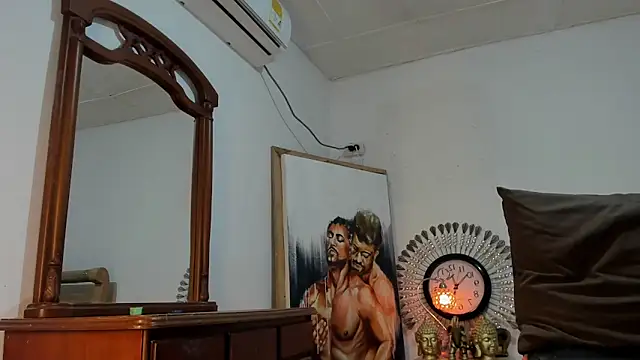 mr stiven  online show from April 4, 7:27 am