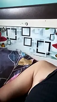 Snapshot of Smarterboytravel chatting on December 29, 10:45 am Smarterboytravel online show from December 29, 10:45 am