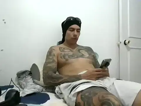 cris21324 online show from January 28, 3:25 am