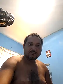 Snapshot of alexjs84 chatting on October 28, 10:50 am alexjs84 online show from October 28, 10:50 am