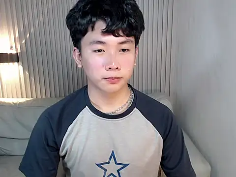 dangerzone0122 online show from January 5, 7:28 pm