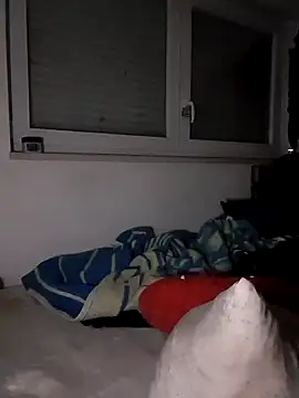 Snapshot of priscilla420 chatting on March 15, 2:24 am priscilla420 online show from March 15, 2:24 am