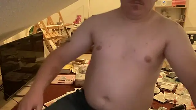 Mister Musterman online show from November 14, 5:58 pm