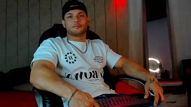 jeicob gagnon online show from September 29, 5:39 am