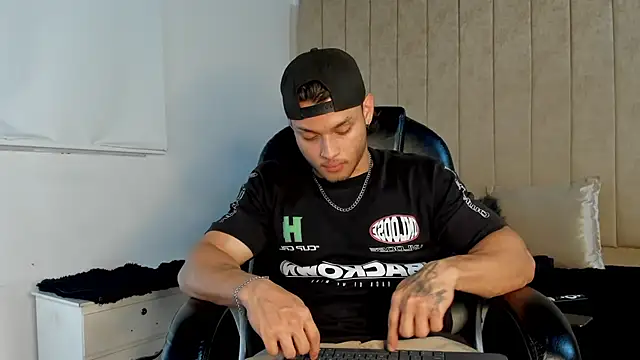 jeicob gagnon online show from October 7, 9:24 am