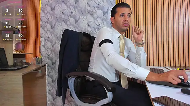 Hideintheoffice online show from April 15, 1:22 pm