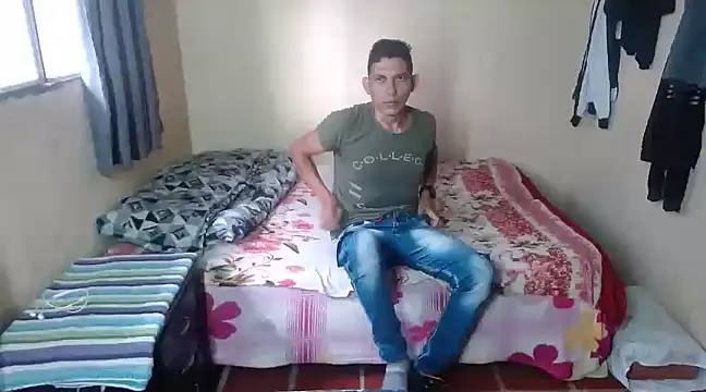 Snapshot of chayanne_odisea chatting on February 10, 1:01 pm chayanne odisea online show from February 10, 1:01 pm