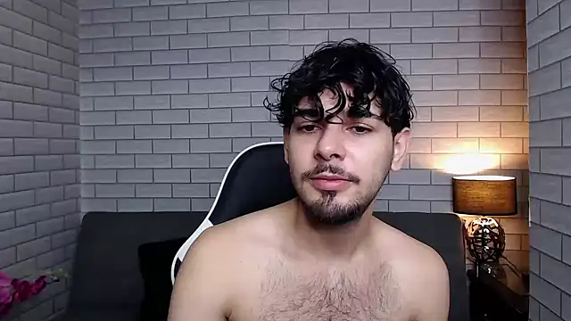 Snapshot of Samir_bear chatting on September 19, 12:49 pm Samir bear online show from September 19, 12:49 pm