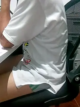 bisexual0007 online show from March 10, 3:01 am