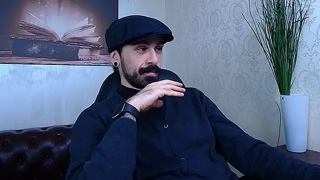 AxelColton online show from December 19, 11:29 am