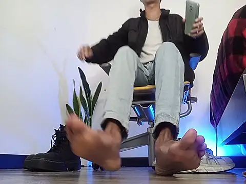 codysmith online show from November 19, 3:23 pm