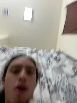 Snapshot of qbaby96 chatting on December 29, 1:49 pm qbaby96 online show from December 29, 1:49 pm