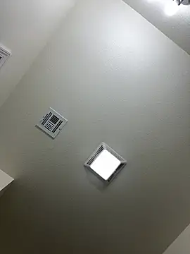 Snapshot of qbaby96 chatting on February 16, 8:54 am qbaby96 online show from February 16, 8:54 am