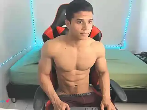 oliver thompsson7 online show from February 15, 7:55 pm