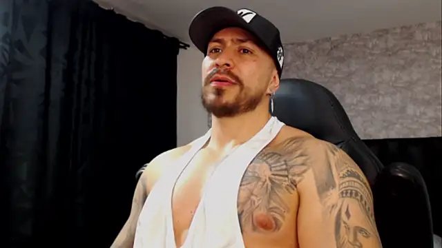 Luck Grey online show from March 13, 6:45 pm