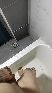 DTuannHallT online show from April 10, 12:12 pm