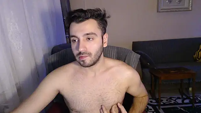 handsomeee04 online show from November 18, 11:26 pm