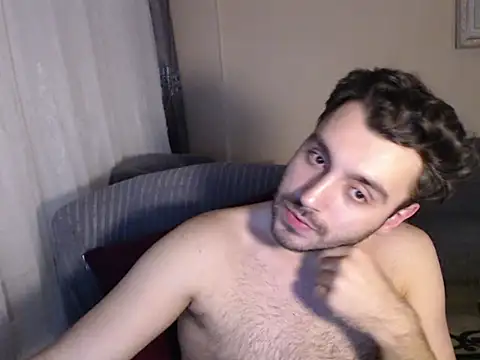 handsomeee04 online show from December 2, 11:54 pm