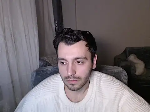 handsomeee04 online show from March 16, 6:23 pm