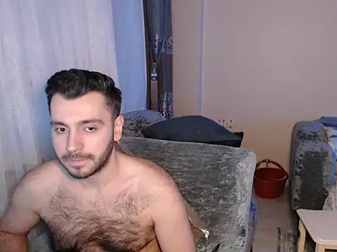 handsomeee04 online show from April 29, 10:38 pm