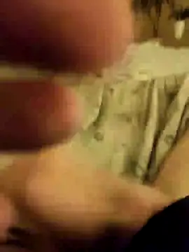 Snapshot of xxxdddxxx84 chatting on January 23, 2:02 am xxxdddxxx84 online show from January 23, 2:02 am