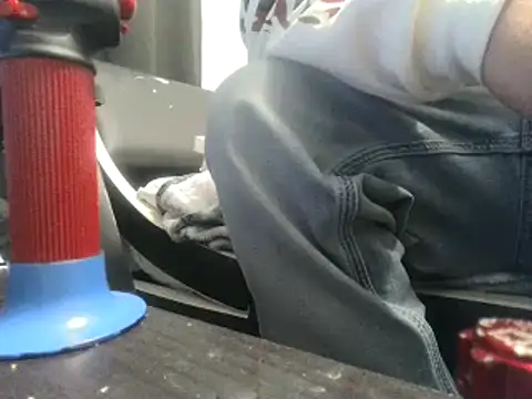 Snapshot of party51502 chatting on February 17, 7:31 pm party51502 online show from February 17, 7:31 pm