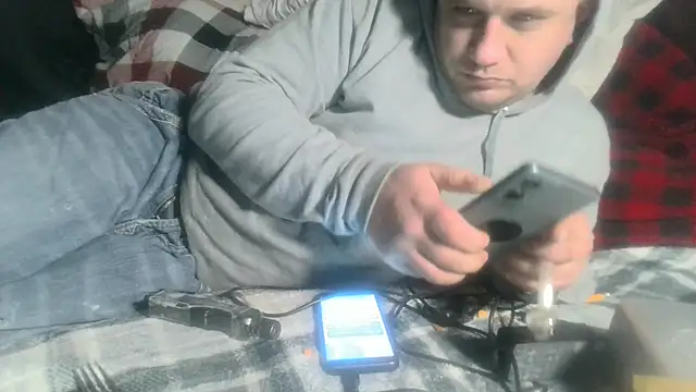 Snapshot of party51502 chatting on January 8, 2:03 am party51502 online show from January 8, 2:03 am