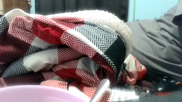 Snapshot of party51502 chatting on September 19, 4:46 am party51502 online show from September 19, 4:46 am