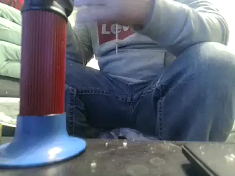 Snapshot of party51502 chatting on March 17, 5:27 pm party51502 online show from March 17, 5:27 pm