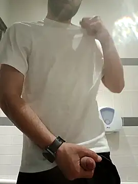 rominoucoquin online show from April 9, 4:35 pm