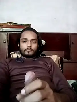 IamRentedBoybfriend online show from January 3, 4:11 am