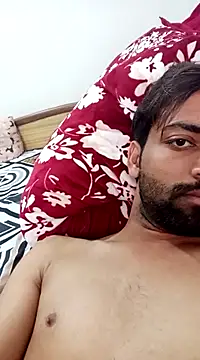 playboyz77 online show from February 17, 5:04 am