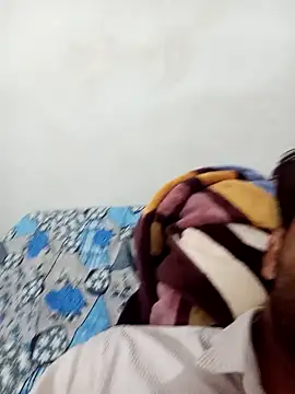 playboyz77 online show from January 1, 2:31 pm