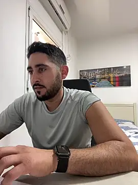 luffykingofpirets online show from February 8, 8:31 am