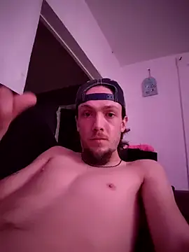 charmingHWC online show from December 25, 6:20 am