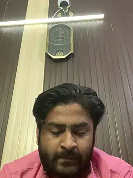 Snapshot of indihotguy chatting on March 23, 3:10 am indihotguy online show from March 23, 3:10 am