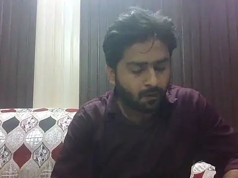 indihotguy online show from November 2, 12:53 pm