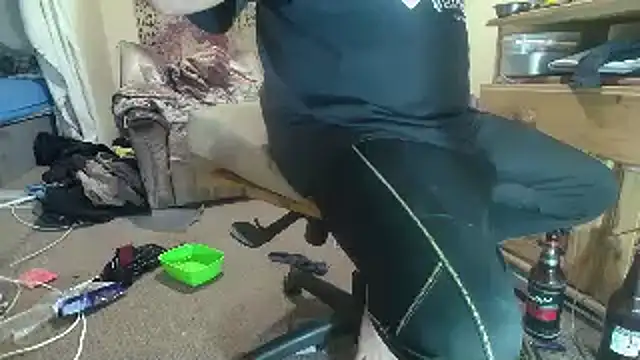 Snapshot of poesnuus999 chatting on September 20, 6:30 pm poesnuus999 online show from September 20, 6:30 pm