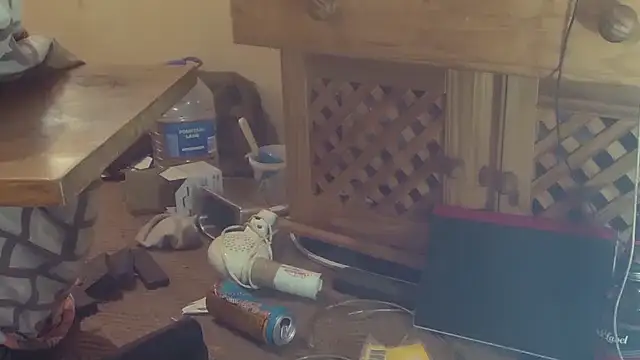 Snapshot of poesnuus999 chatting on September 12, 5:18 am poesnuus999 online show from September 12, 5:18 am